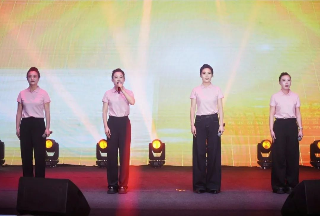 集團創(chuàng)業(yè)40周年文藝匯演